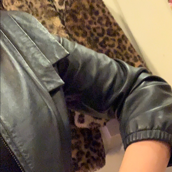 LOEFFLER RANDALL NAVY LEATHER BOMBER JACKET SZ 8 - Picture 10 of 12